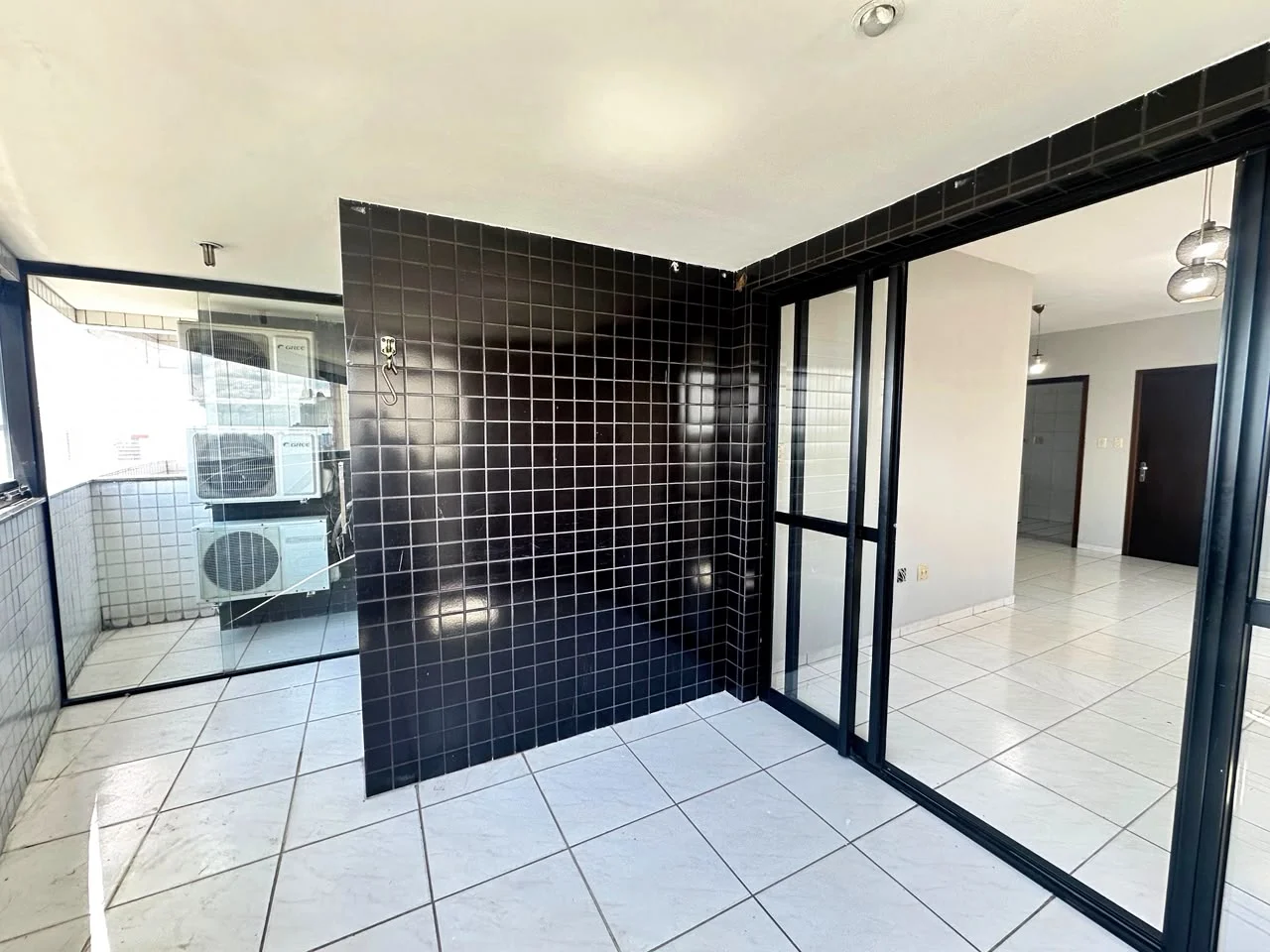 Apartamento 3 Suítes 118m² à Venda - Ed. Real Dream — Miniatura 3