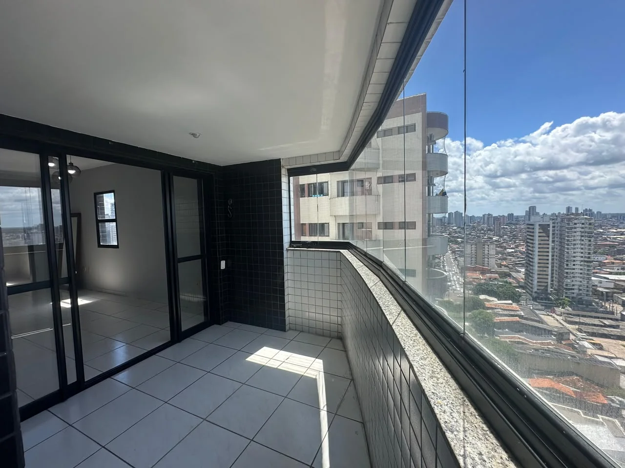 Apartamento 3 Suítes 118m² à Venda - Ed. Real Dream — Miniatura 6