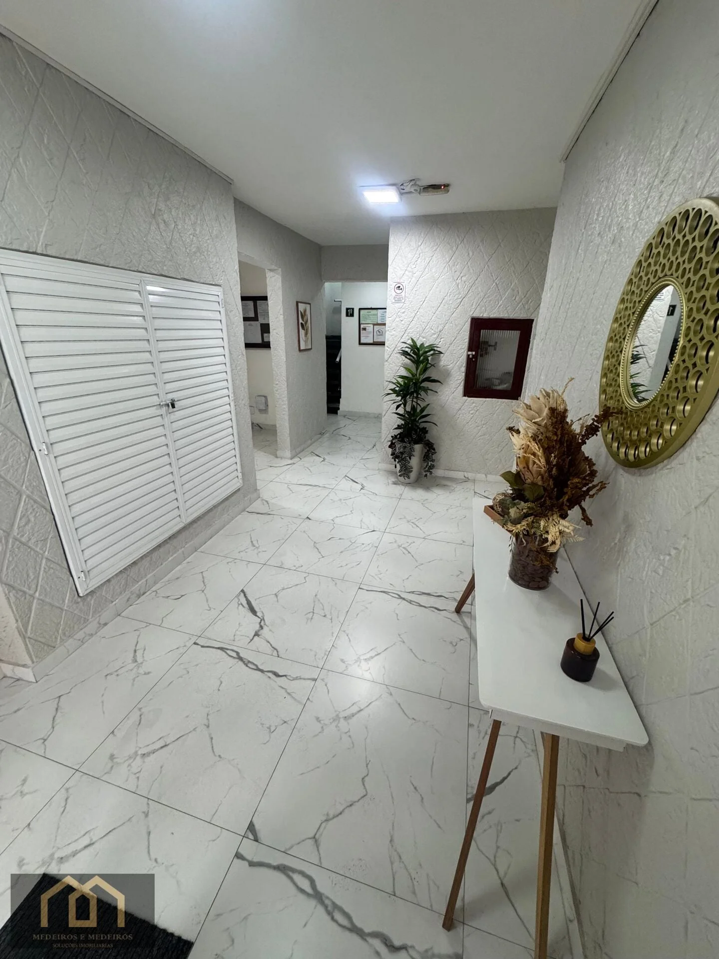 Apartamento - Vaz Lobo, Rio de Janeiro (Ref. 1056) — Miniatura 16