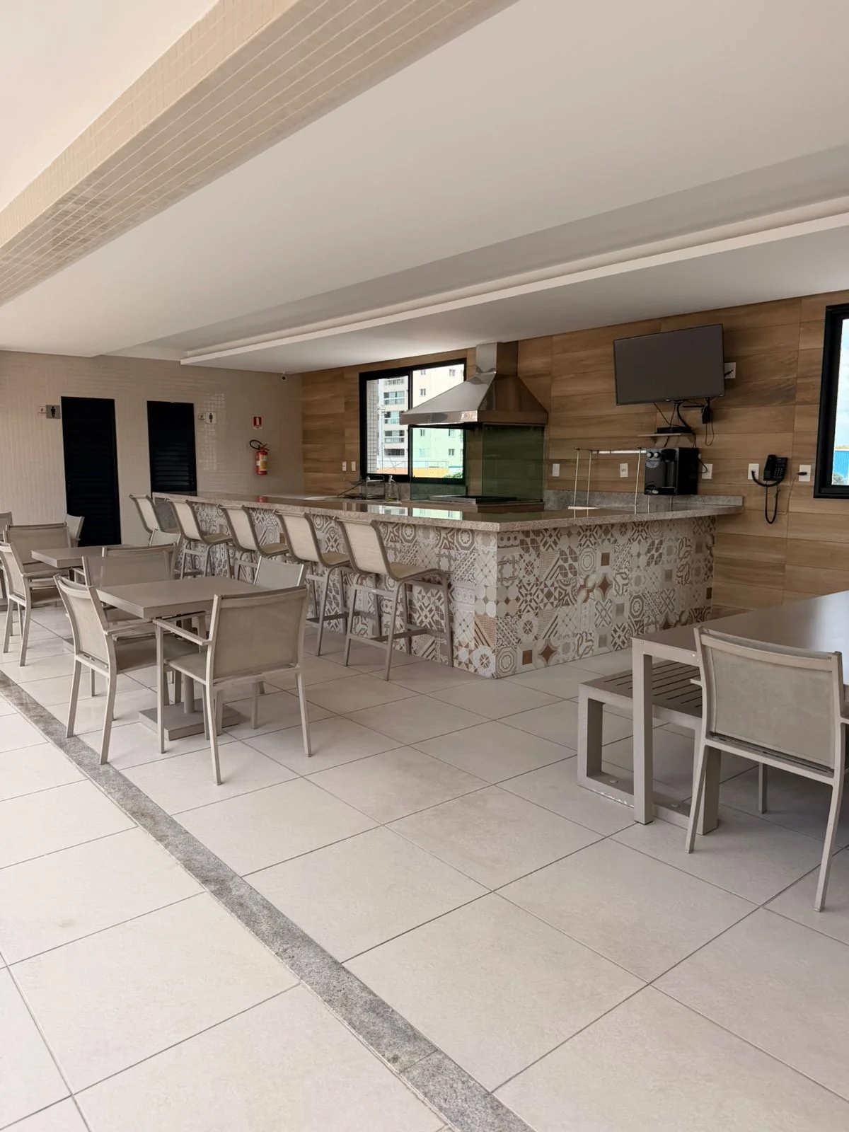 Apartamento 3 Suítes à Venda em Batista Campos — Miniatura 18