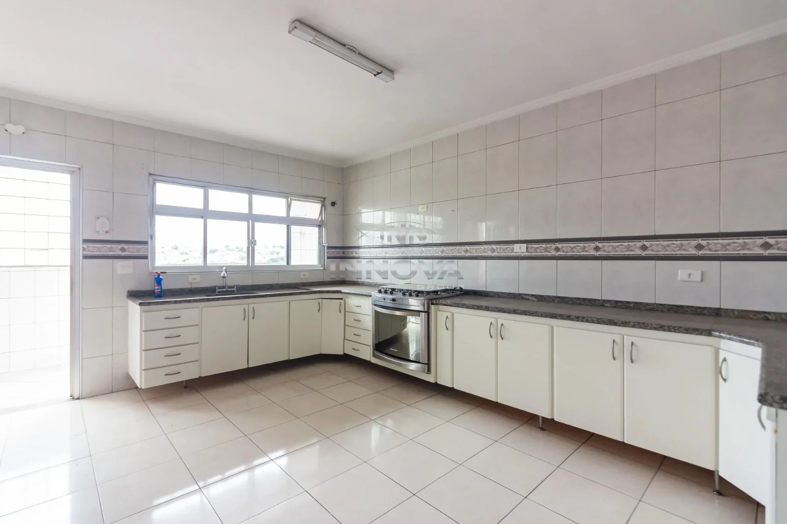 Casa à venda com 286m², 2 quartos e 2 vagas, no Vila Yolanda, Osasco — Miniatura 6