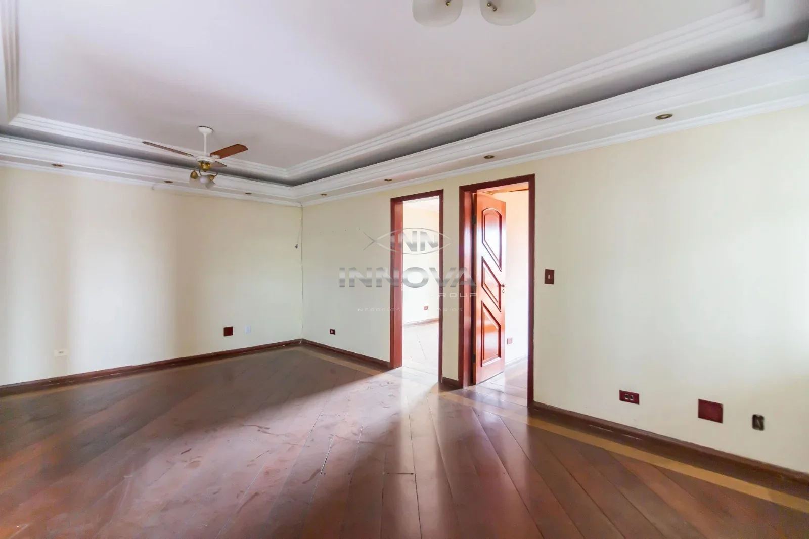 Casa à venda com 286m², 2 quartos e 2 vagas, no Vila Yolanda, Osasco — Miniatura 2