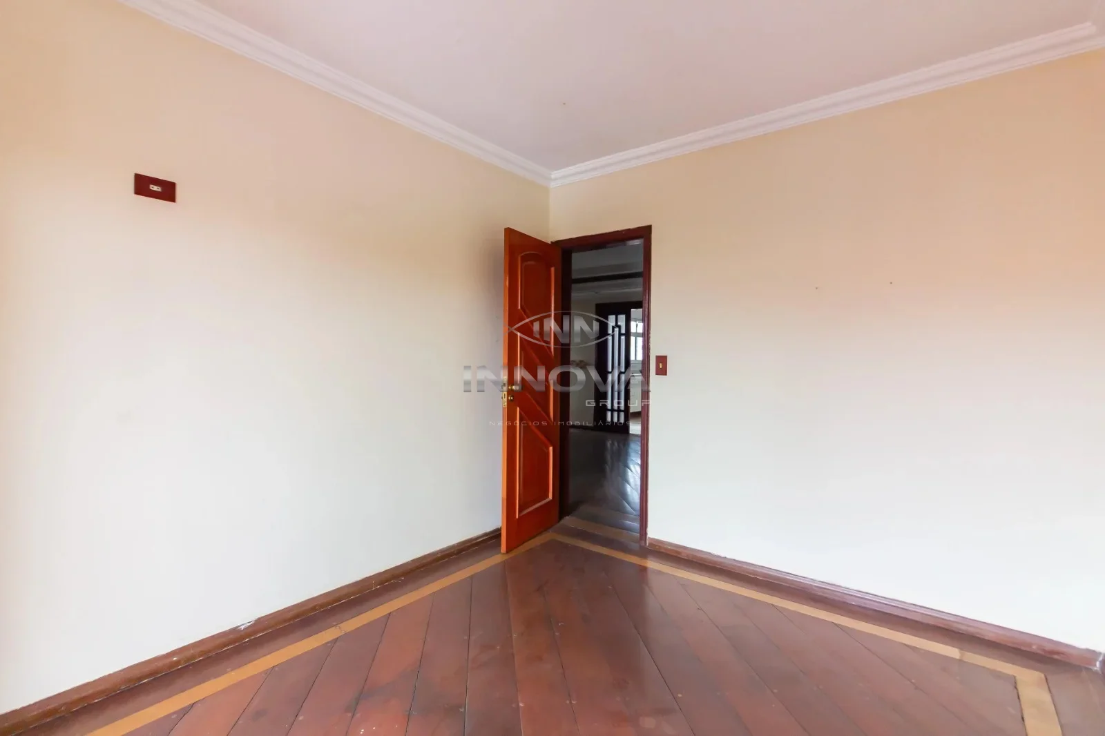 Casa à venda com 286m², 2 quartos e 2 vagas, no Vila Yolanda, Osasco — Miniatura 10